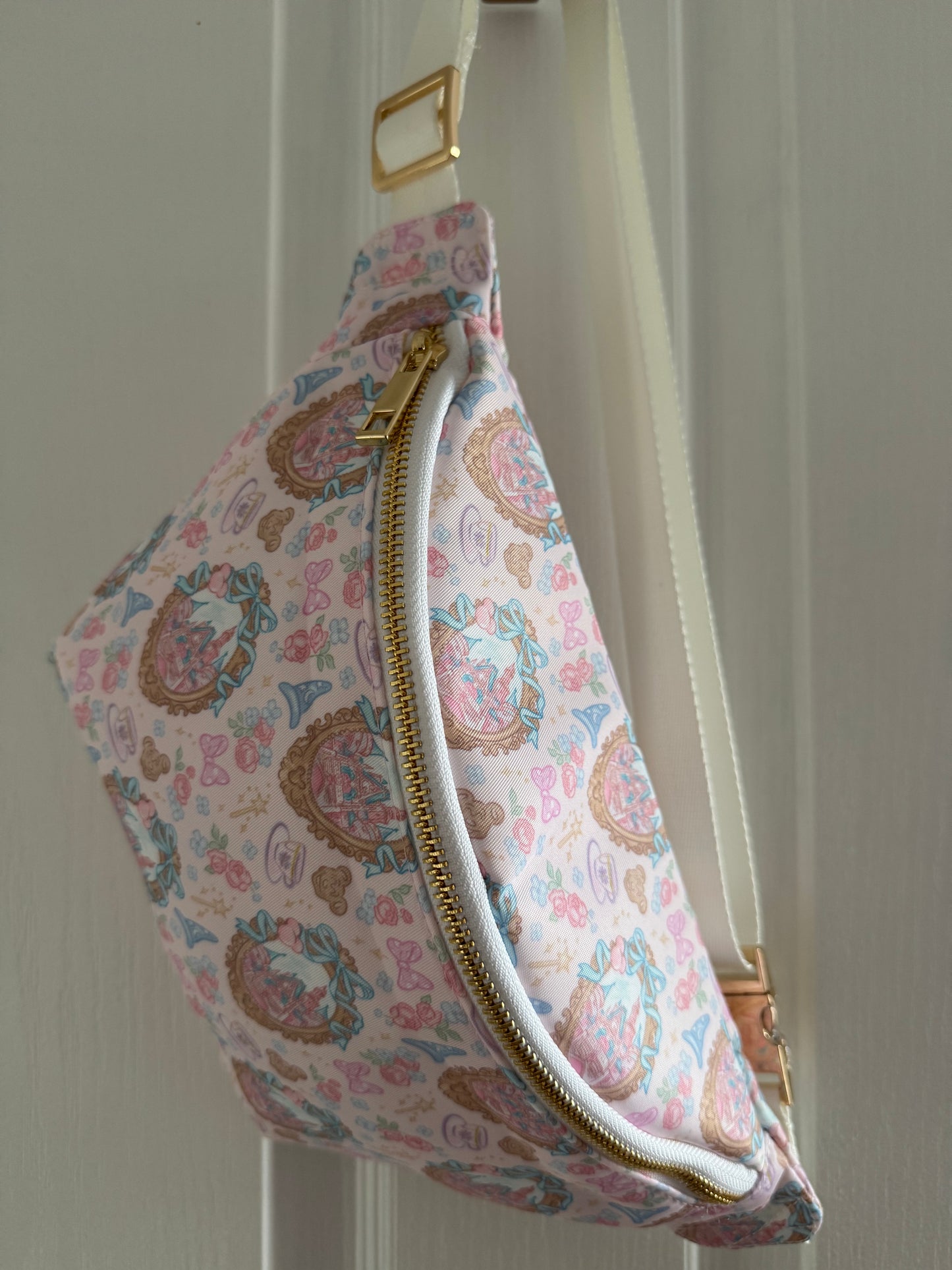Disney Castle Elegant Bum Bag / Crossbody Bag