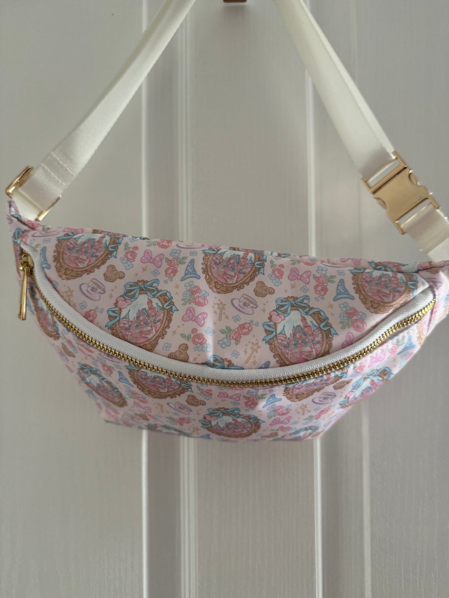 Disney Castle Elegant Bum Bag / Crossbody Bag