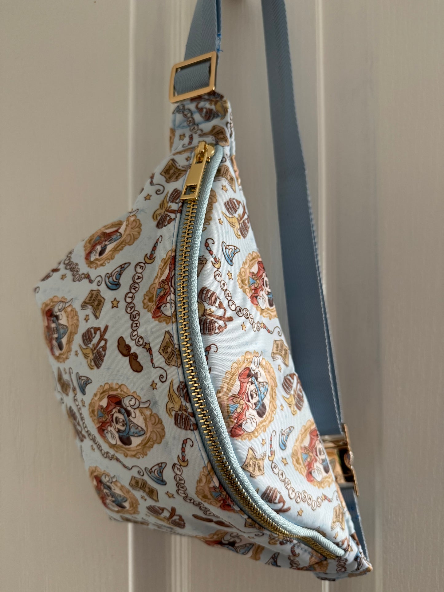 Mickey Sorcerer Fantasmic Bum Bag / Crossbody Bag