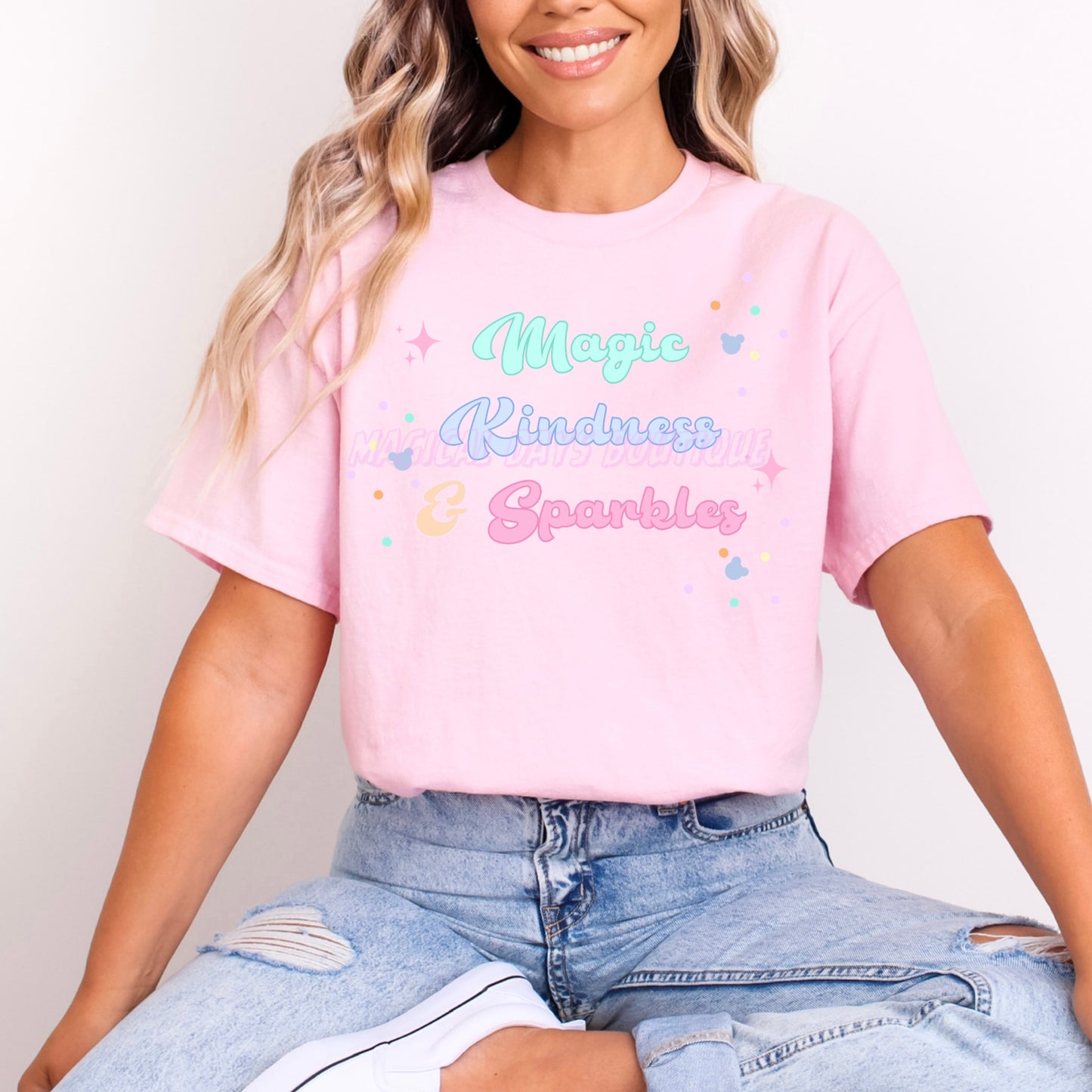 MAGIC, KINDNESS & SPARKLES T.SHIRT