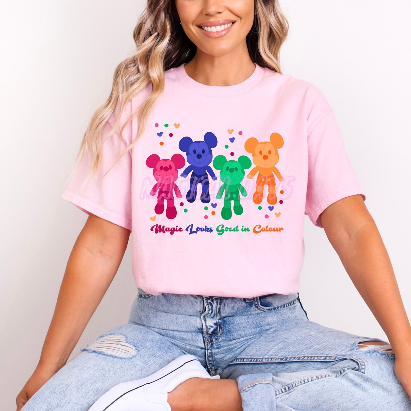 MICKEY MAGIC LOOKS GOOD IN COLOUR T.SHIRT