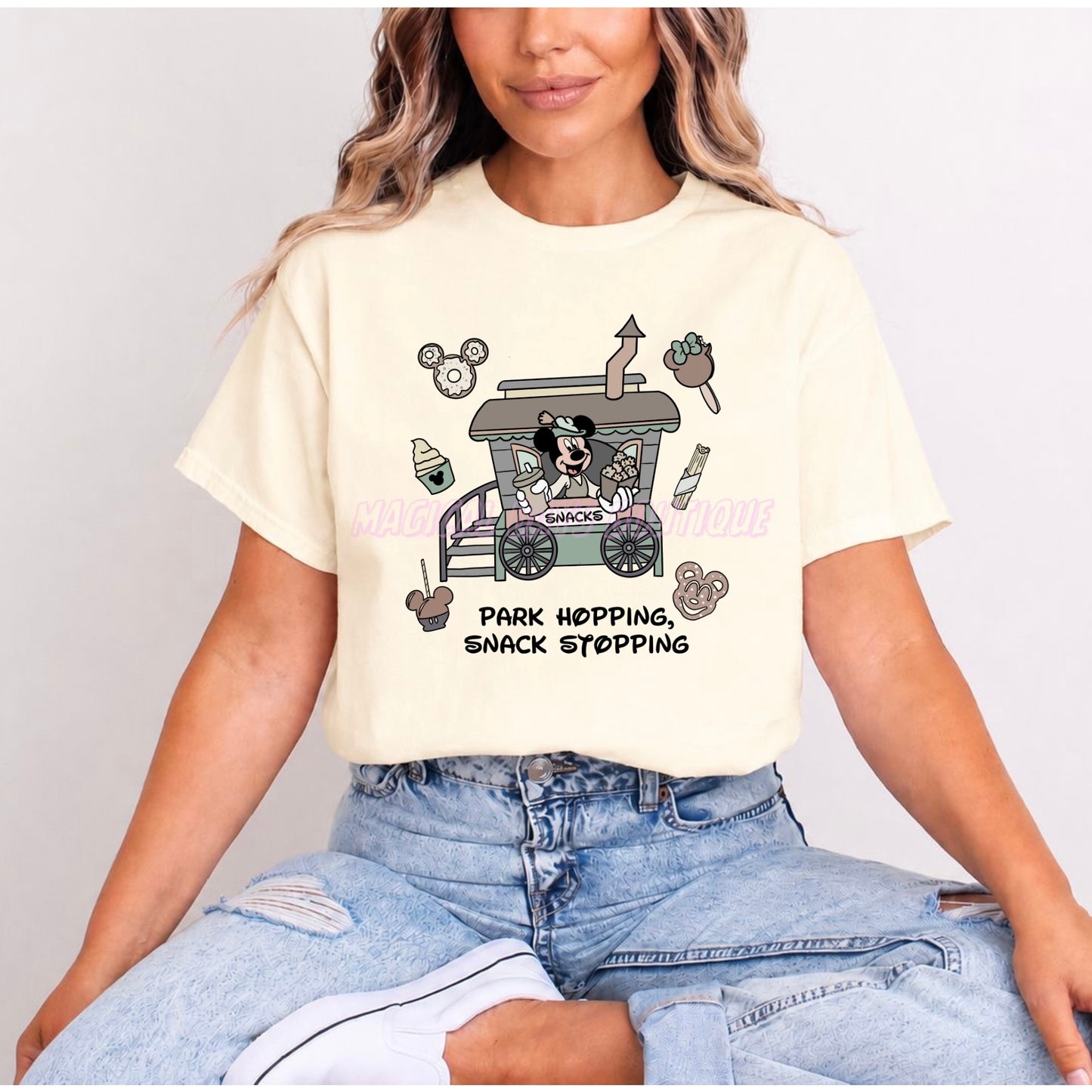 MICKEY MOUSE PARK HOPPING SNACKS T.SHIRT
